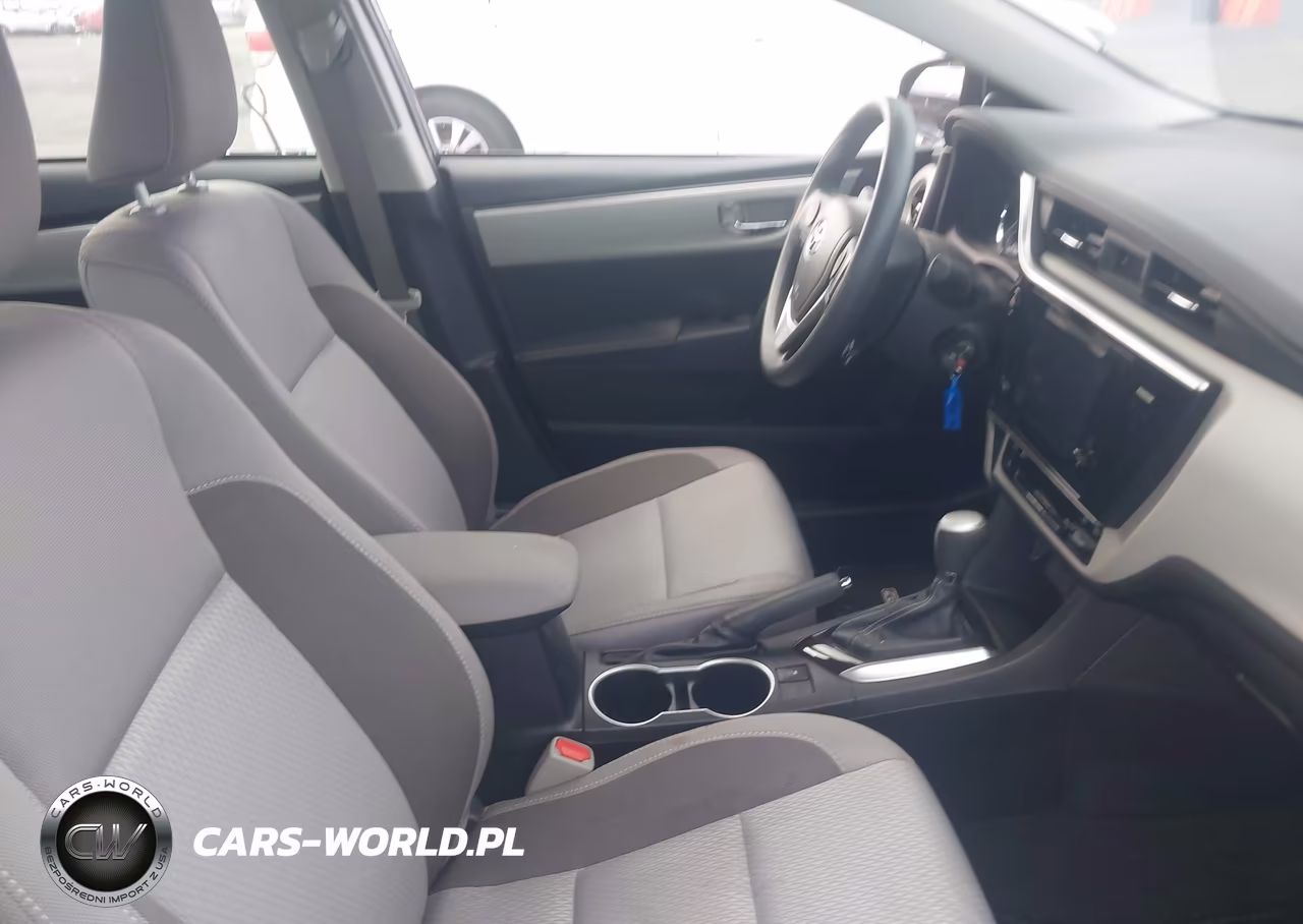 2017 Toyota Corolla Le VIN:2T1BURHE0HC757399 - 5