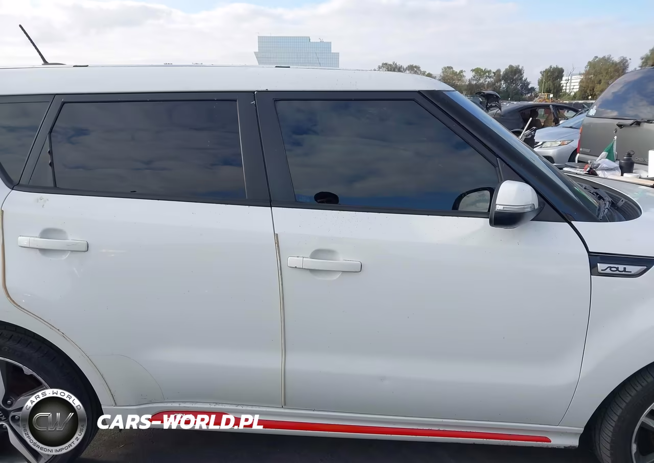 2014 Kia Soul + VIN:KNDJP3A50E7031033 - 14