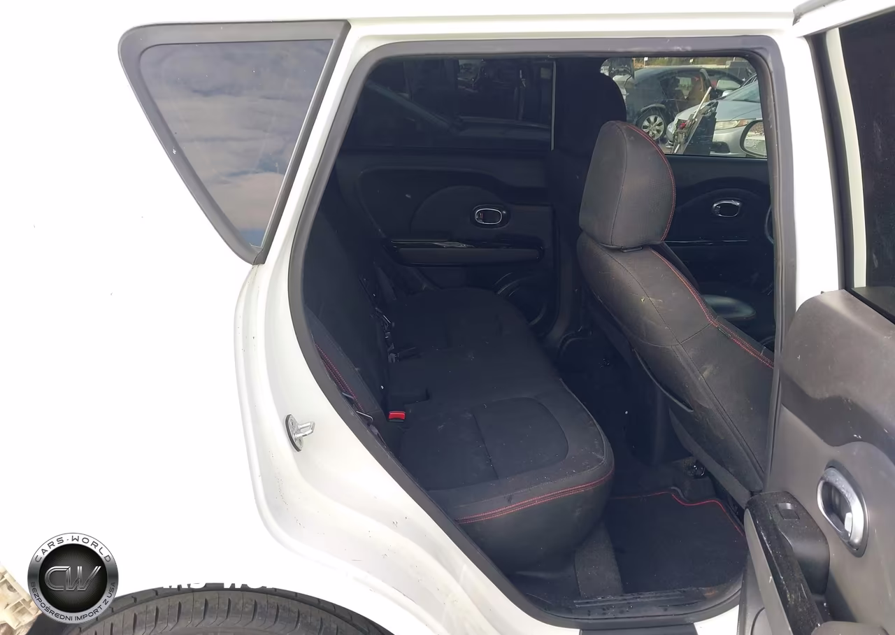 2014 Kia Soul + VIN:KNDJP3A50E7031033 - 8