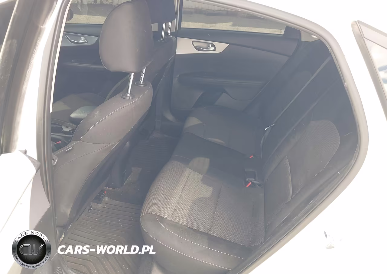 2024 Kia Forte Lxs VIN:3KPF24ADXRE823018 - 8