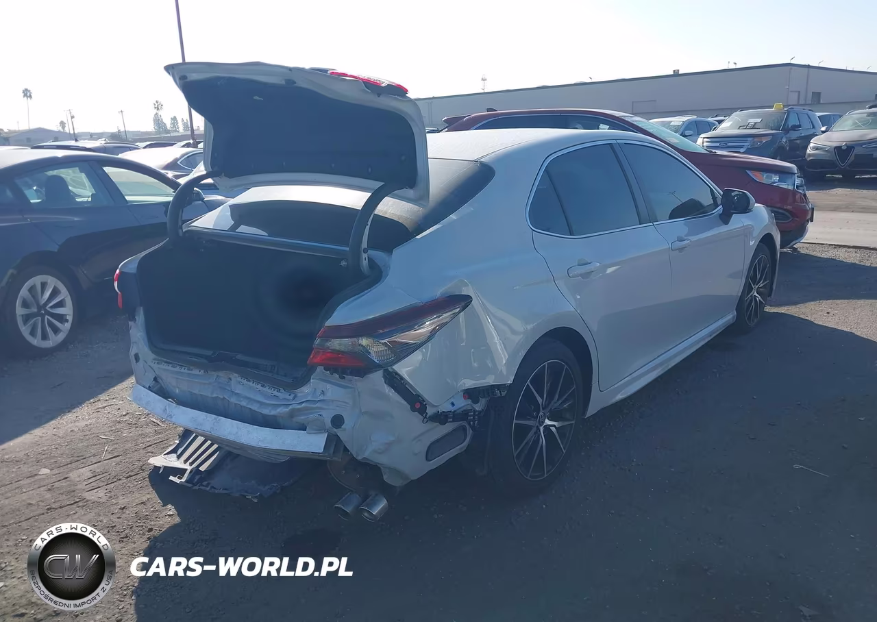 2024 Toyota Camry Se VIN:4T1G11AK8RU245941 - 4