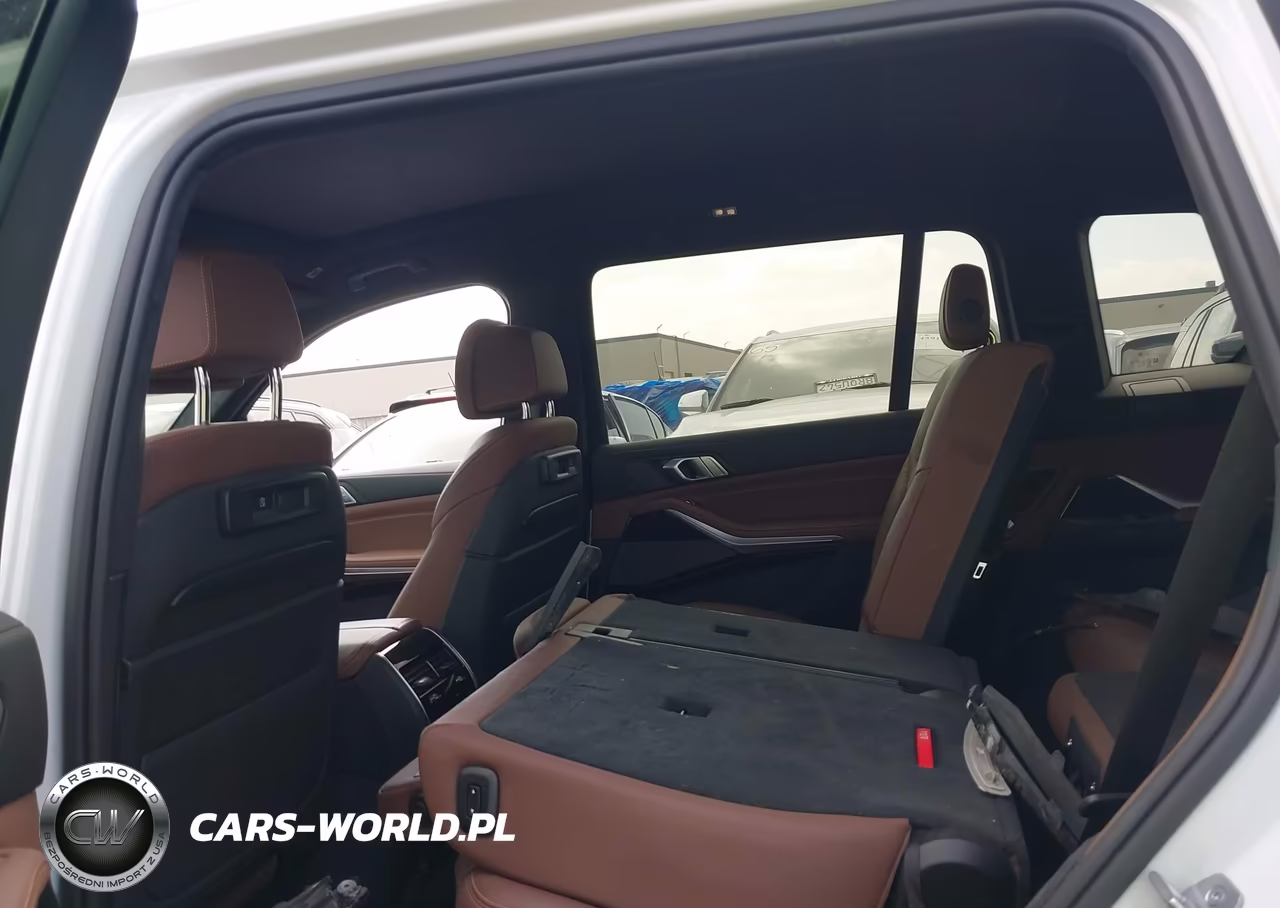 2019 BMW X7 xDrive40I VIN:5UXCW2C54KL084757 - 21