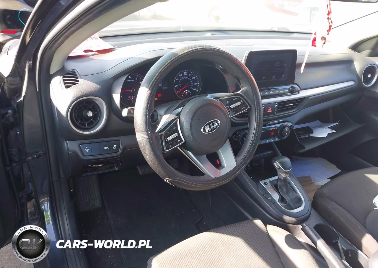 2019 Kia Forte Lxs VIN:3KPF24AD4KE138986 - 15