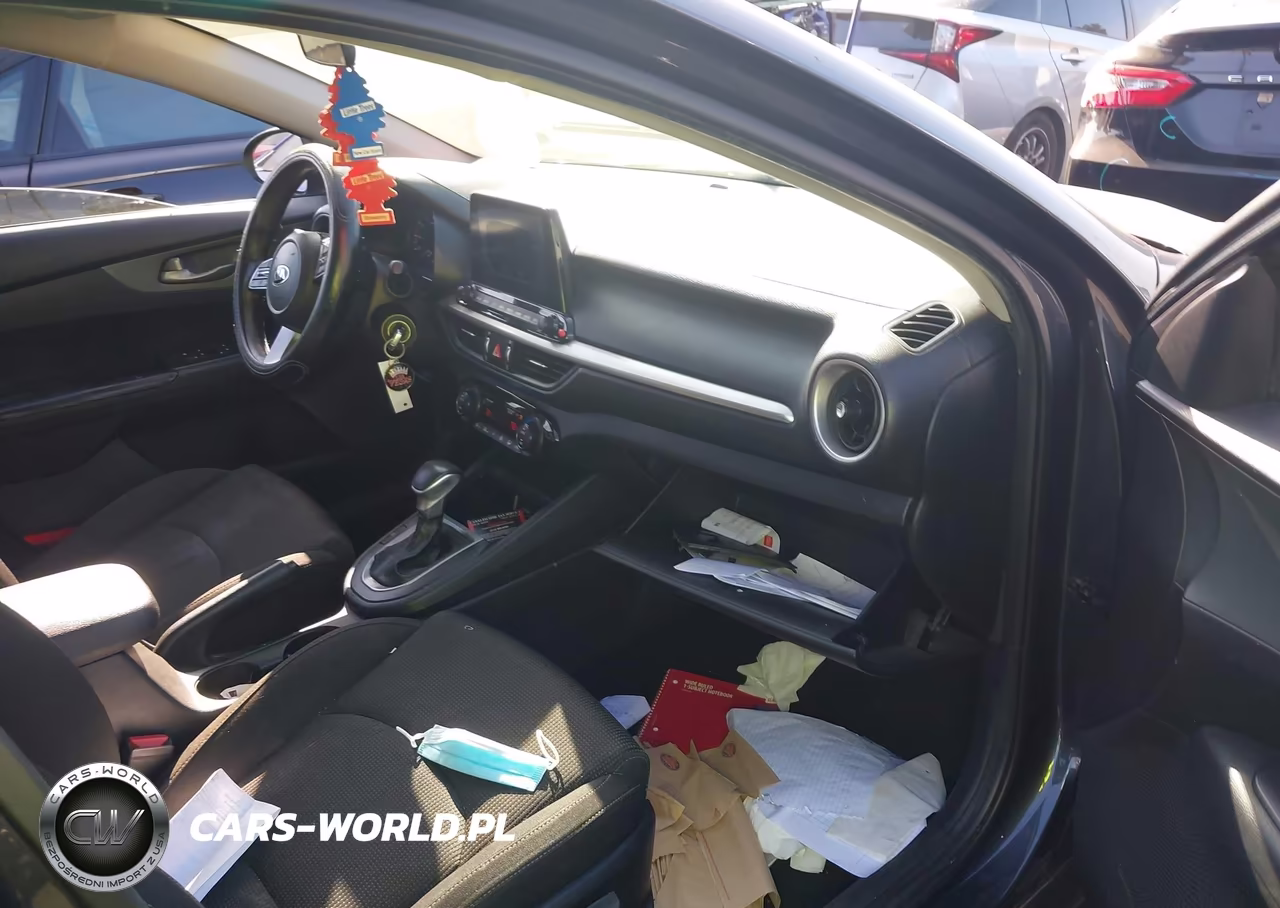 2019 Kia Forte Lxs VIN:3KPF24AD4KE138986 - 5
