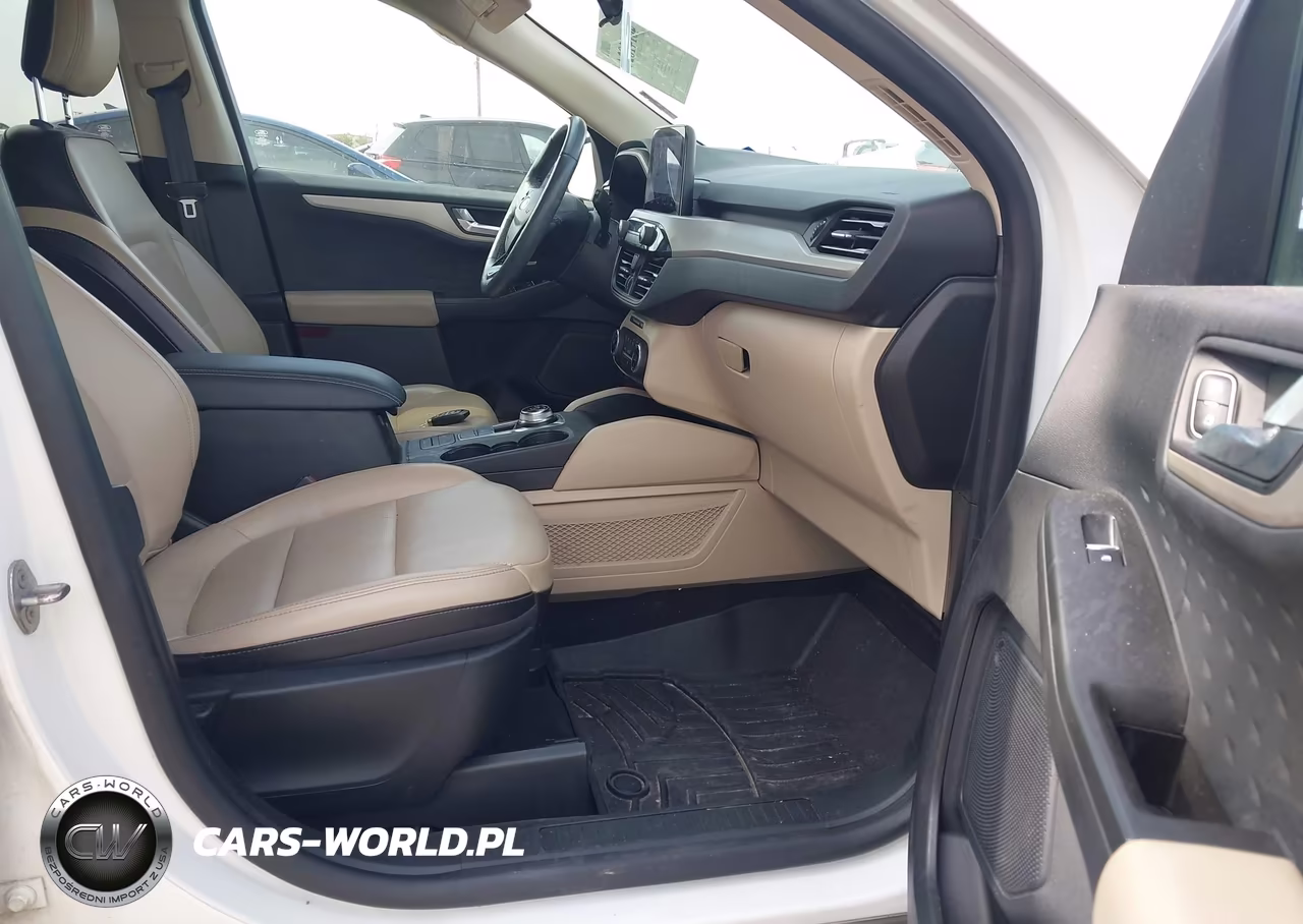 2020 Ford Escape Sel VIN:1FMCU0H66LUA55247 - 5