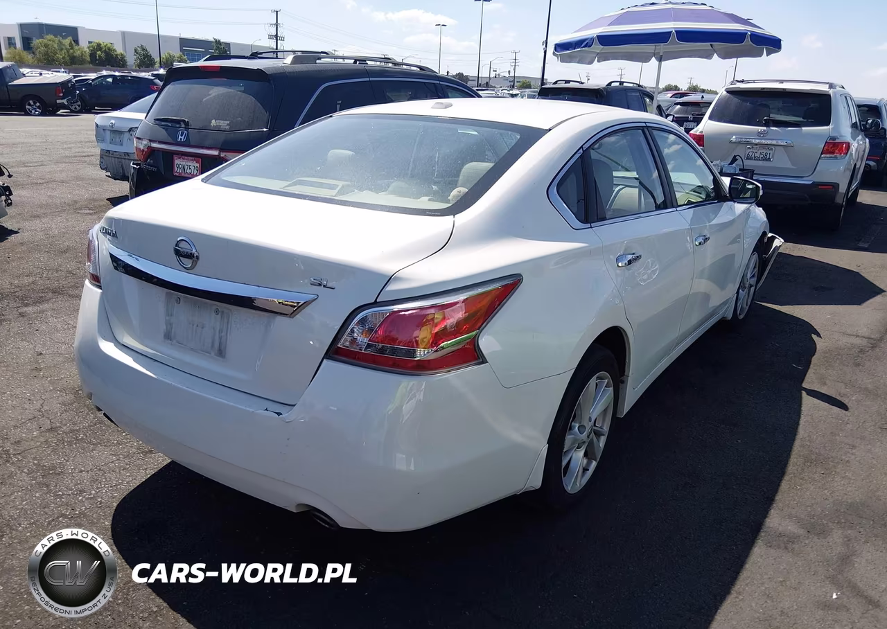 2015 Nissan Altima 2.5 Sl VIN:1N4AL3AP0FN367930 - 4