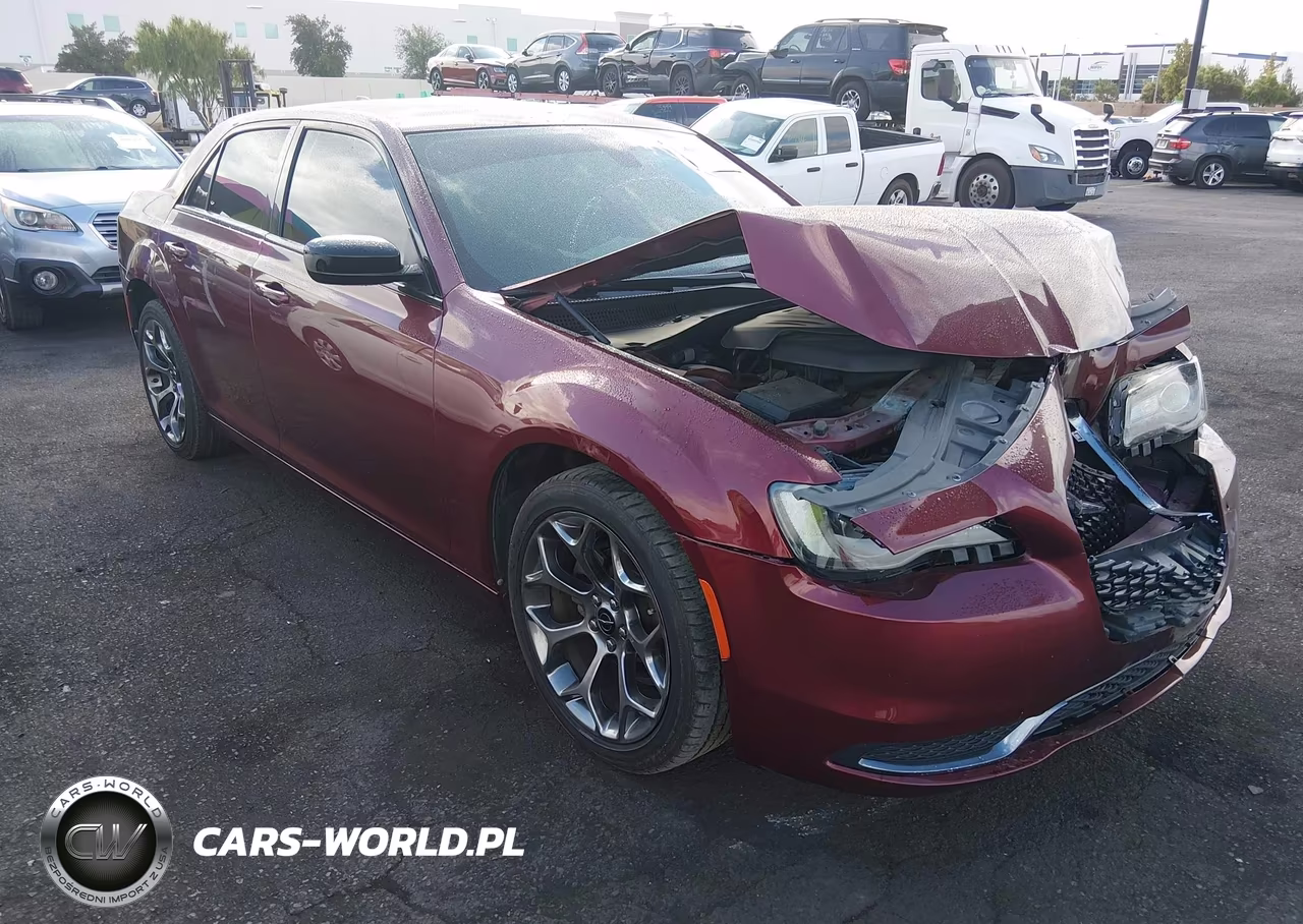 2018 Chrysler 300 Touring VIN:2C3CCAAG3JH320159 - 13