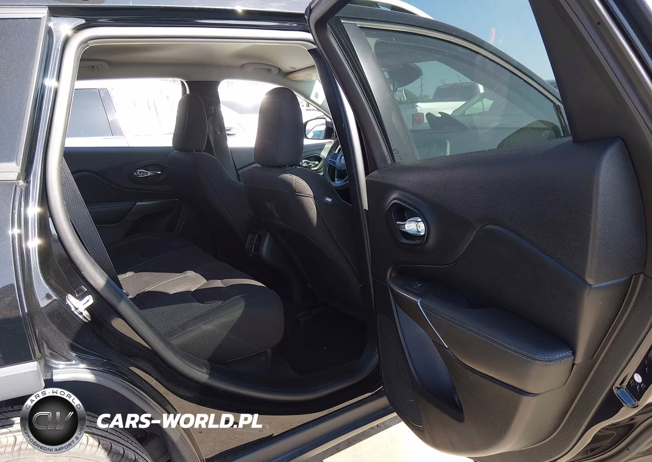 2021 Jeep Cherokee Latitude Fwd VIN:1C4PJLCB7MD134304 - 8