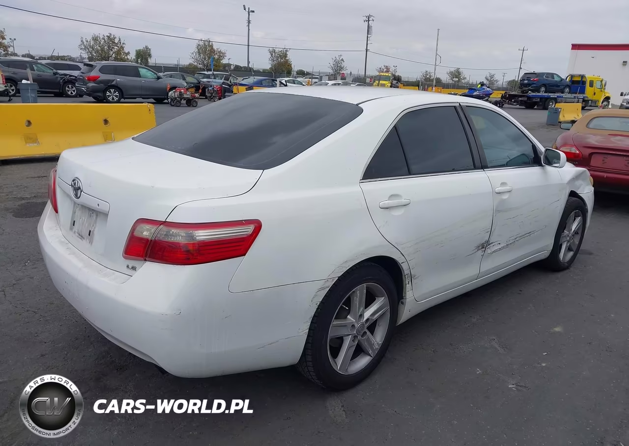 2007 Toyota Camry Le VIN:4T1BE46KX7U554705 - 4