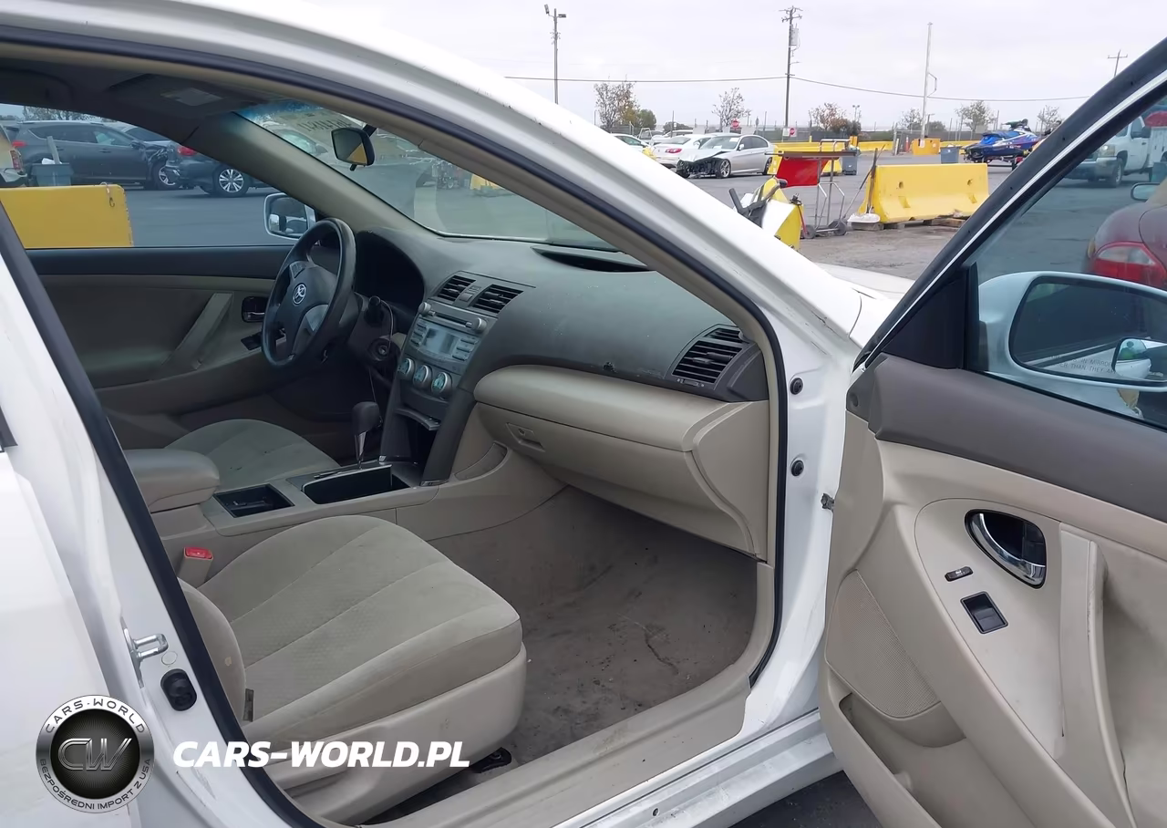 2007 Toyota Camry Le VIN:4T1BE46KX7U554705 - 5