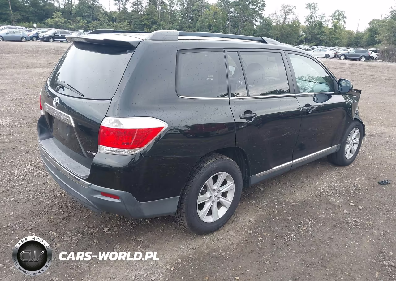 2013 Toyota Highlander Se V6 VIN:5TDBK3EH4DS177396 - 4