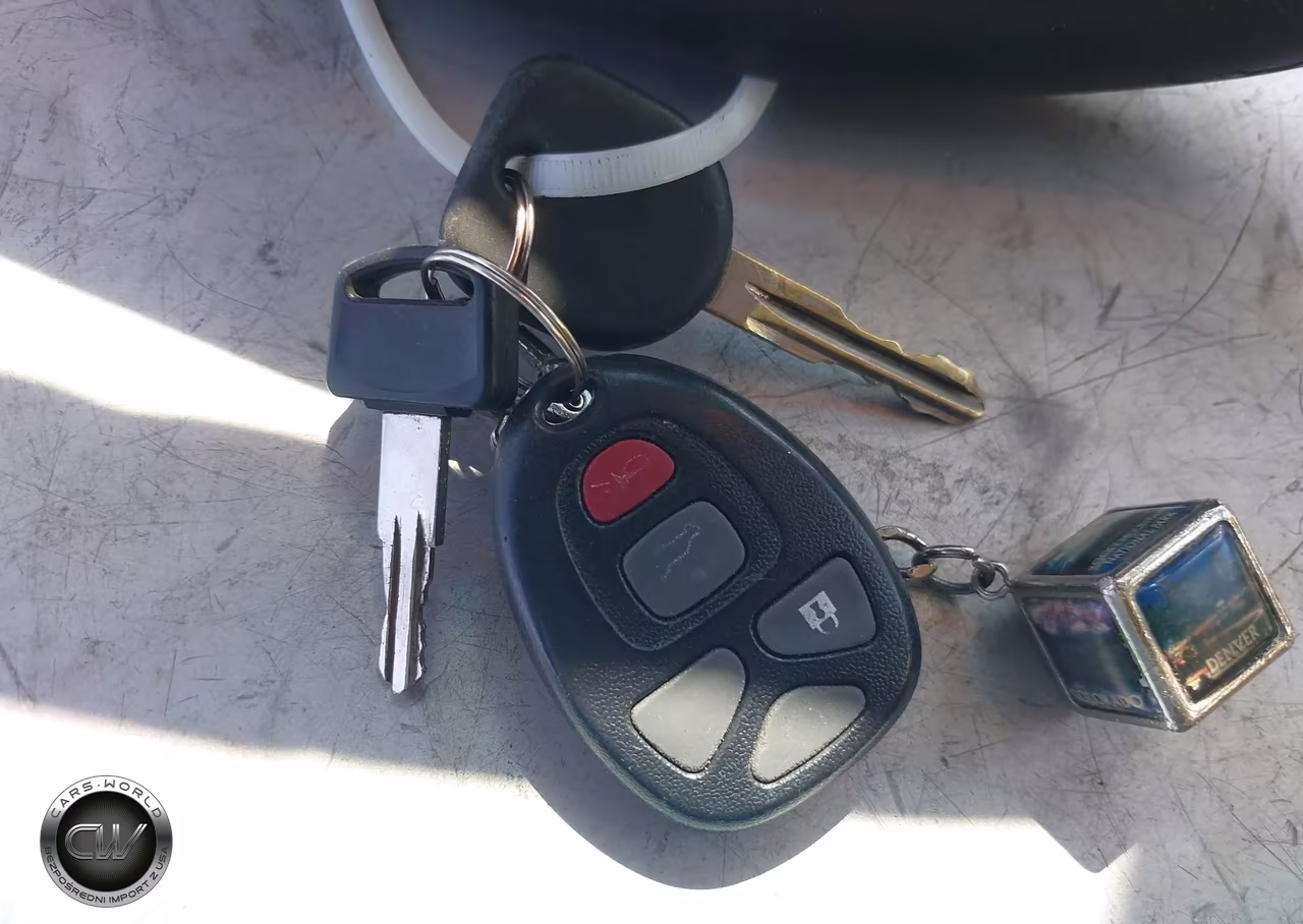 2007 Chevrolet Tahoe Lt VIN:1GNFC13057R374930 - 11