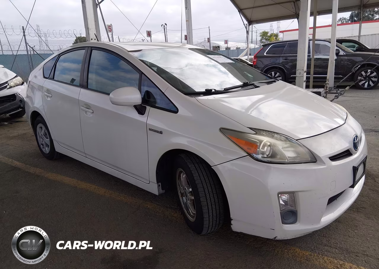 2010 Toyota Prius Iv – zdjęcie 1 z 16