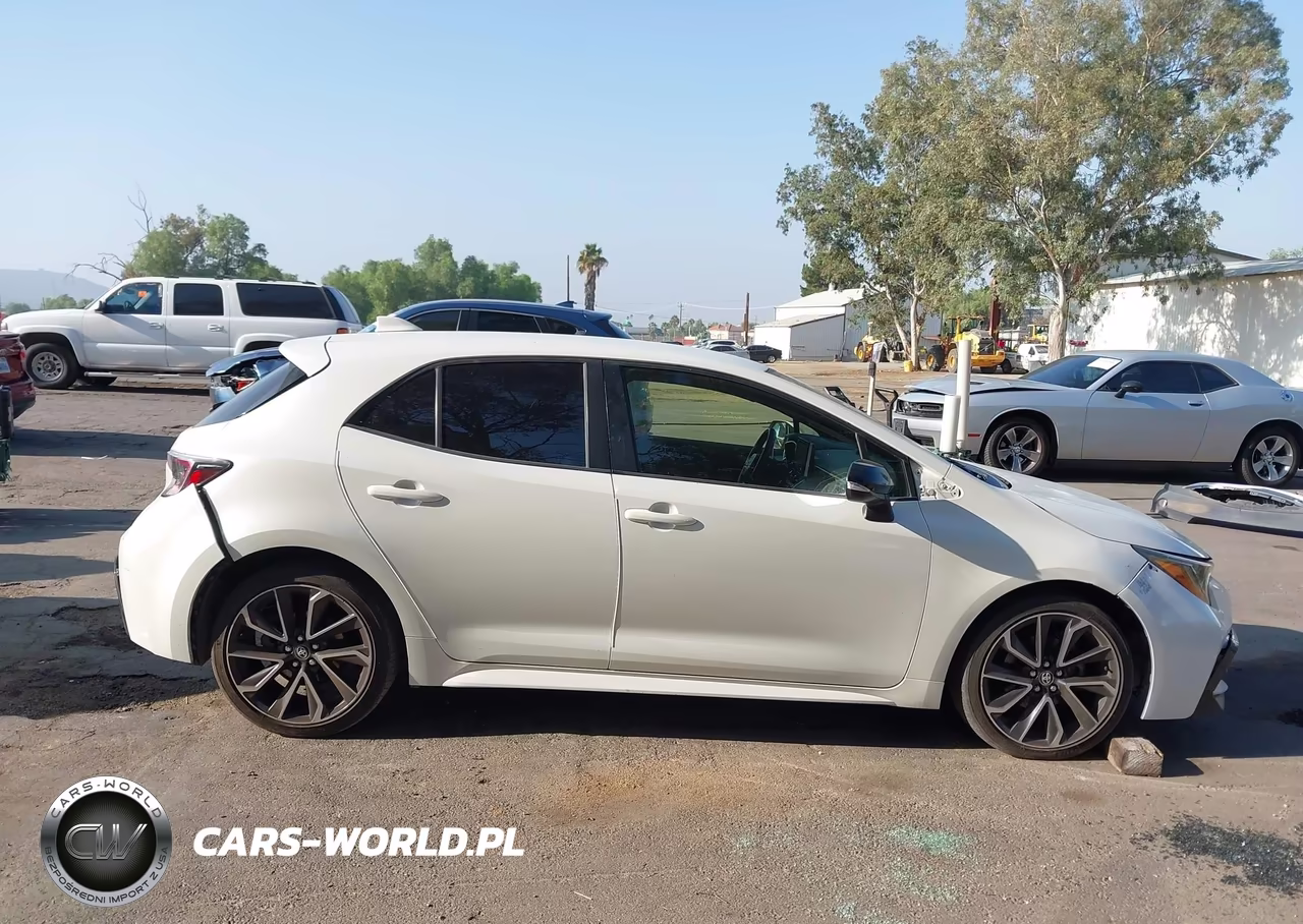 2019 Toyota Corolla Xse VIN:JTNK4RBE6K3037352 - 13