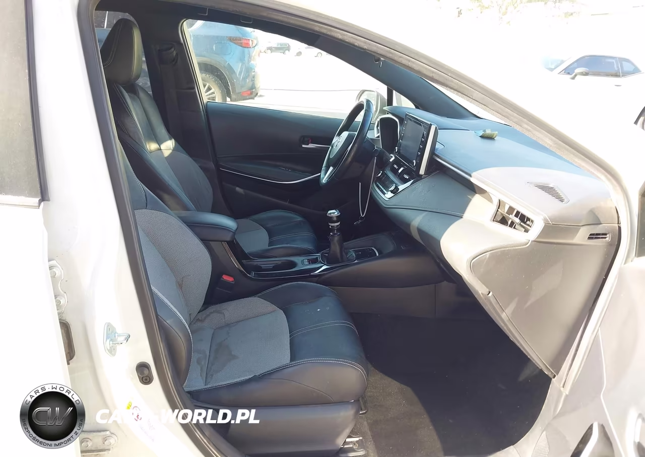 2019 Toyota Corolla Xse VIN:JTNK4RBE6K3037352 - 5