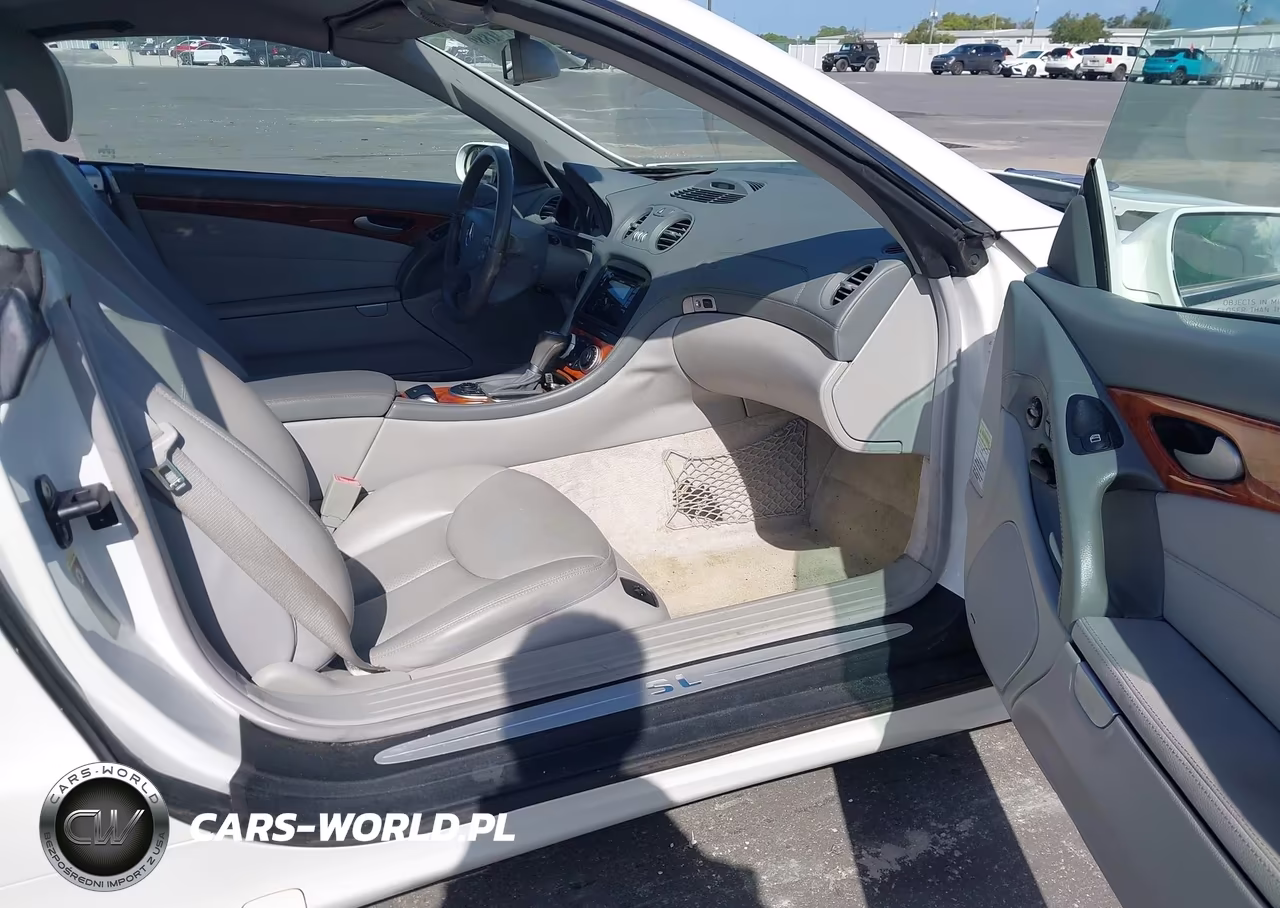 2005 Mercedes-Benz Sl 500 VIN:WDBSK75F35F097464 - 5
