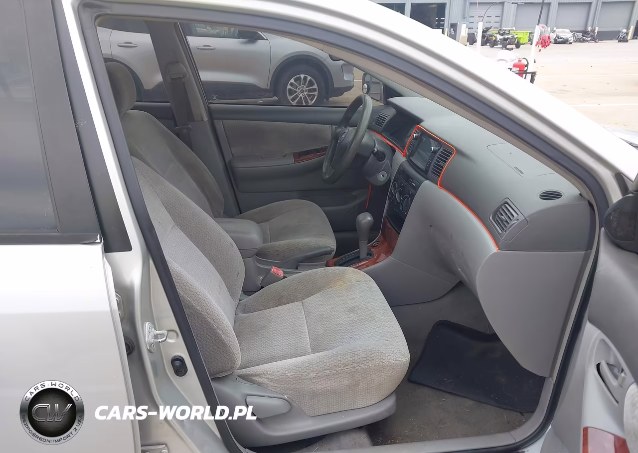 2004 Toyota Corolla Le VIN:1NXBR32E74Z338630 - 5