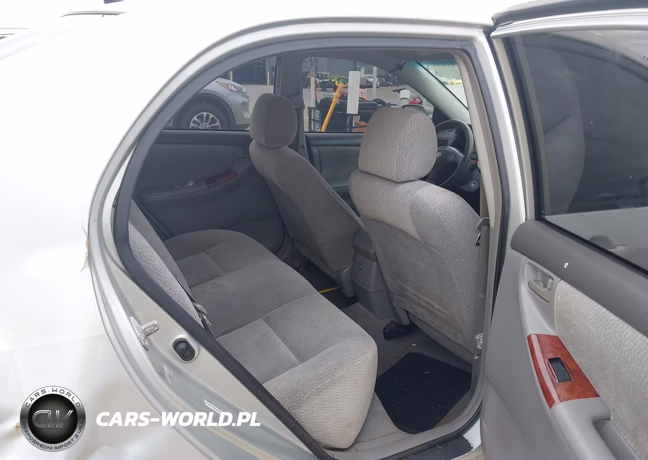 2004 Toyota Corolla Le VIN:1NXBR32E74Z338630 - 8