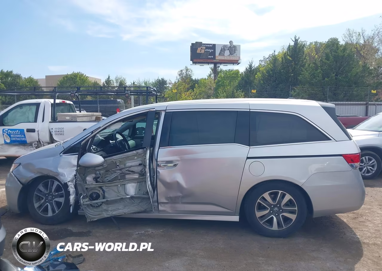 2014 Honda Odyssey Touring-Touring Elite VIN:5FNRL5H96EB126077 - 14