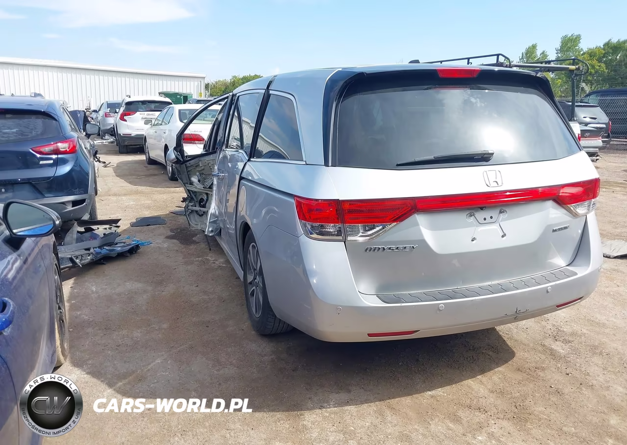 2014 Honda Odyssey Touring-Touring Elite VIN:5FNRL5H96EB126077 - 3