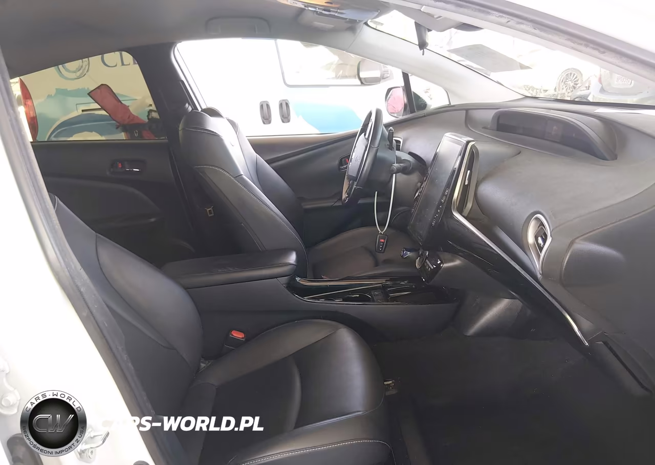 2021 Toyota Prius Prime Xle VIN:JTDKAMFP9M3193402 - 5