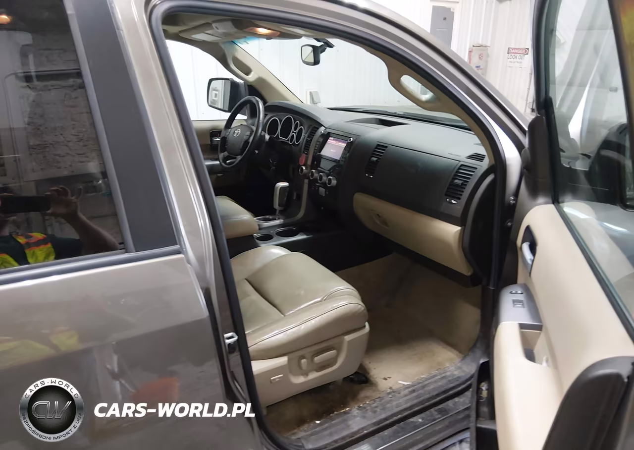 2011 Toyota Sequoia Limited 5.7L V8 VIN:5TDJY5G13BS041683 - 5