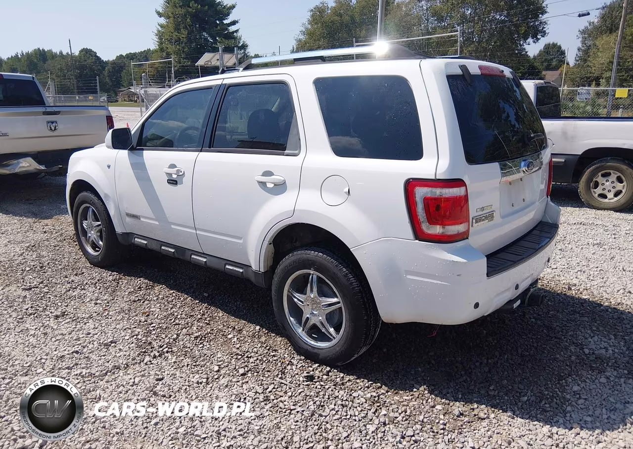 2008 Ford Escape Limited VIN:1FMCU04128KE64102 - 3
