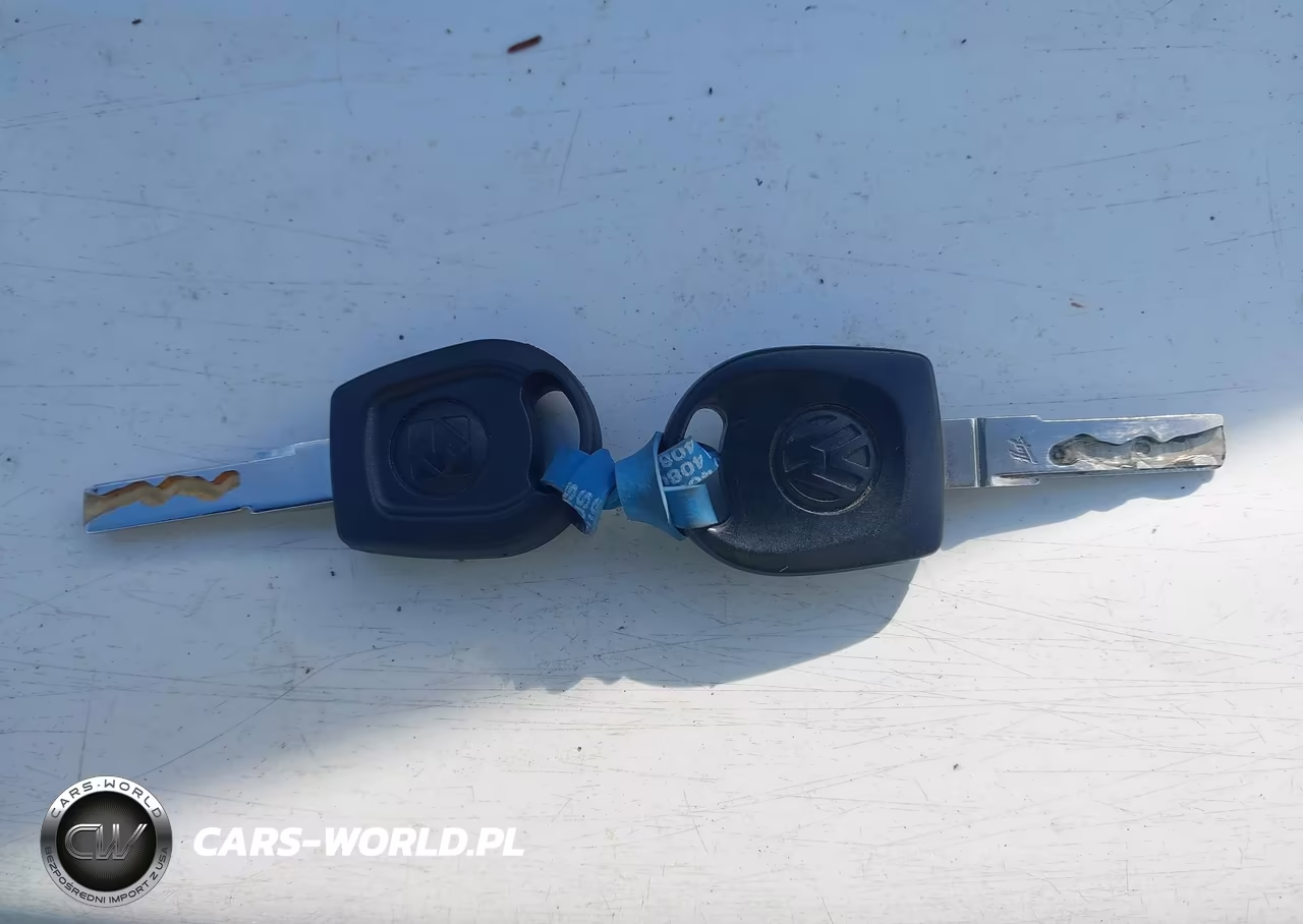 2000 Volkswagen New Beetle Gls VIN:3VWCC21C2YM461960 - 11