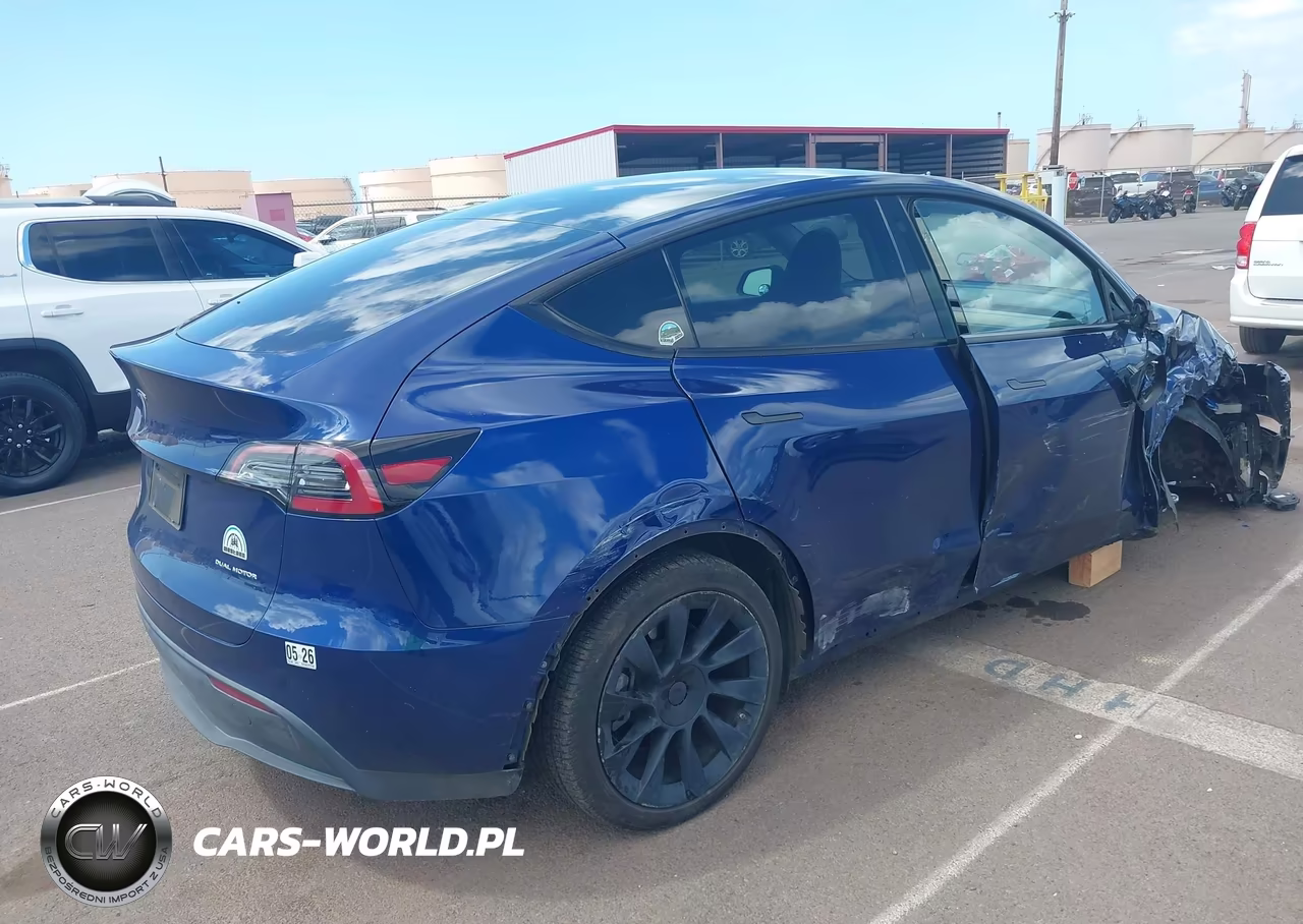 2023 Tesla Model Y Awd-Long Range Dual Motor All-Wheel Drive VIN:7SAYGAEE1PF751034 - 4