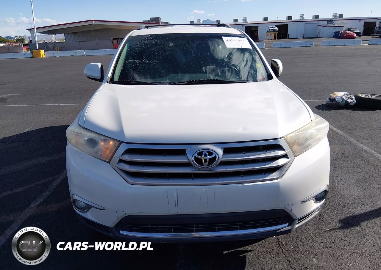 2011 Toyota Highlander Base V6 VIN:5TDZK3EH3BS048657 - 12