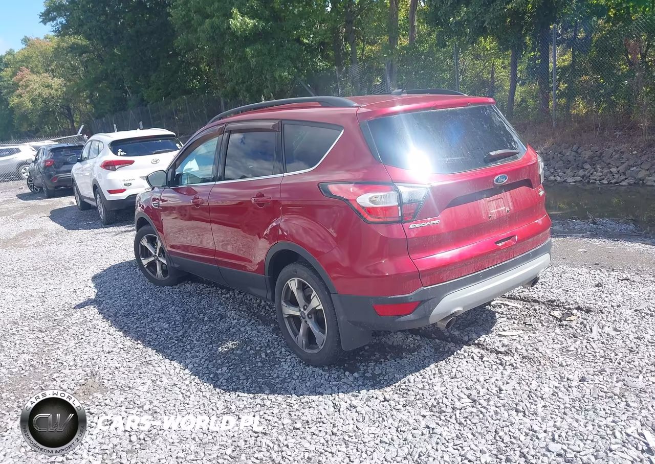 2017 Ford Escape Se VIN:1FMCU9G9XHUA87156 - 3