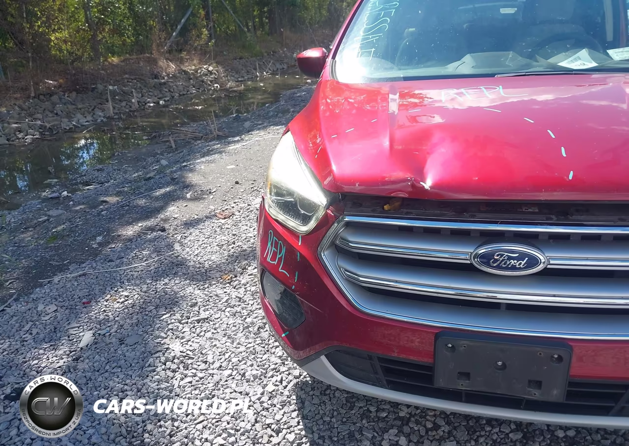 2017 Ford Escape Se VIN:1FMCU9G9XHUA87156 - 6