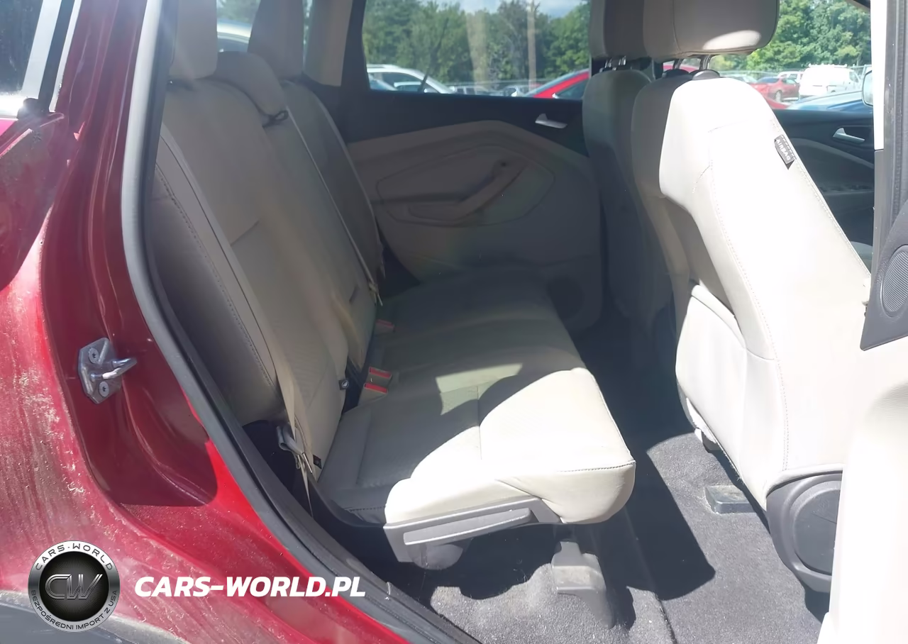 2017 Ford Escape Se VIN:1FMCU9G9XHUA87156 - 8
