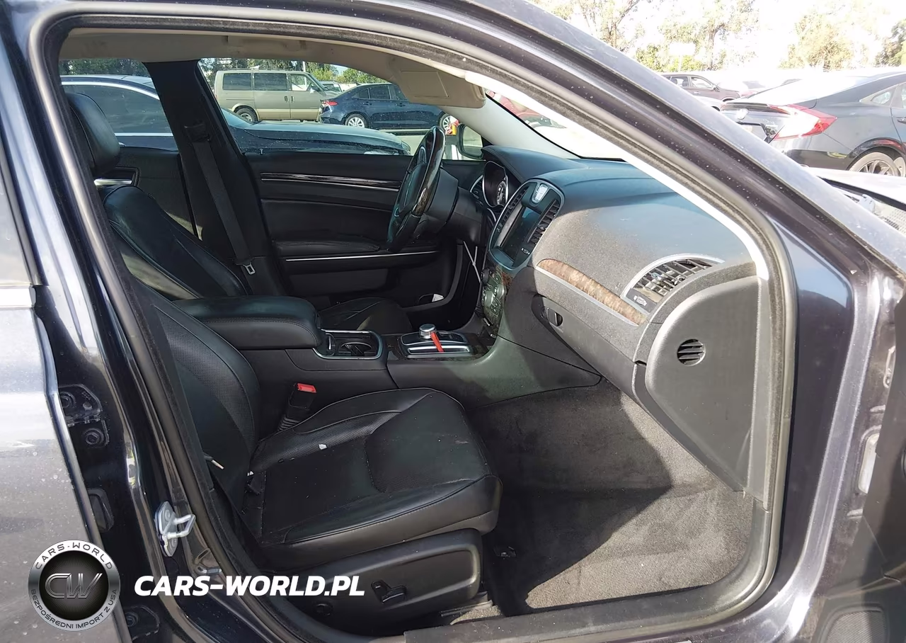 2016 Chrysler 300C VIN:2C3CCAEG5GH116580 - 5