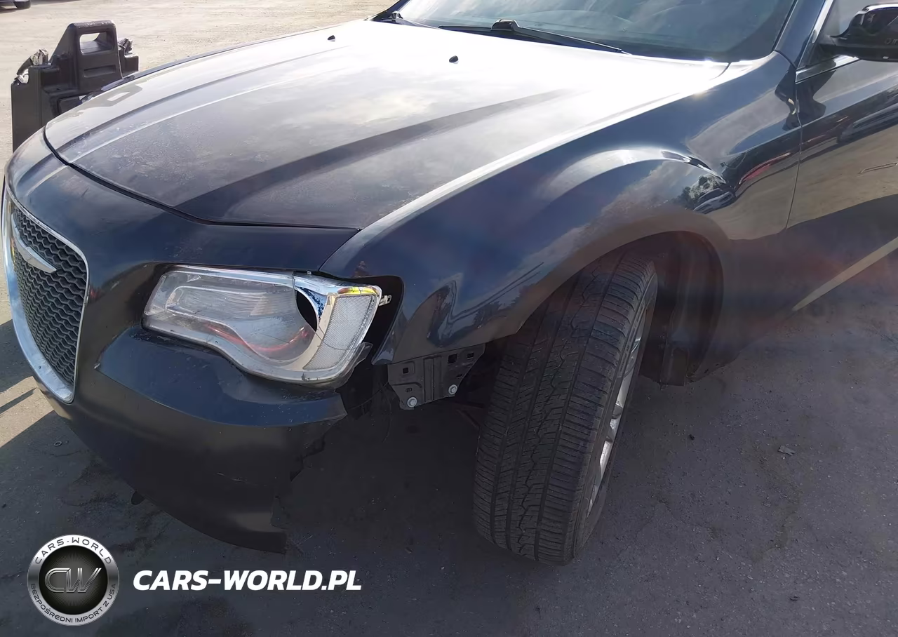 2016 Chrysler 300C VIN:2C3CCAEG5GH116580 - 6
