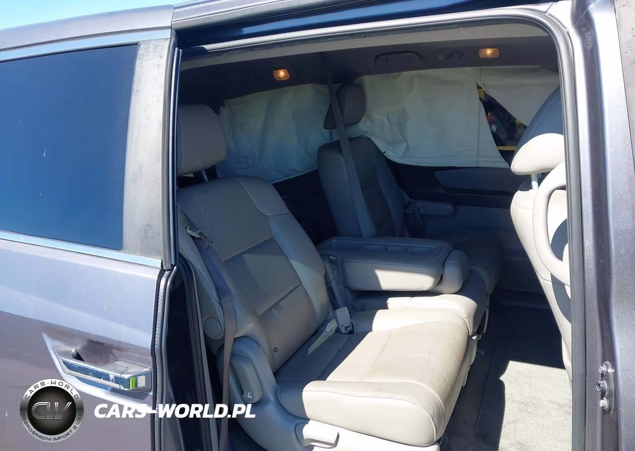 2015 Honda Odyssey Ex-L VIN:5FNRL5H67FB067600 - 8