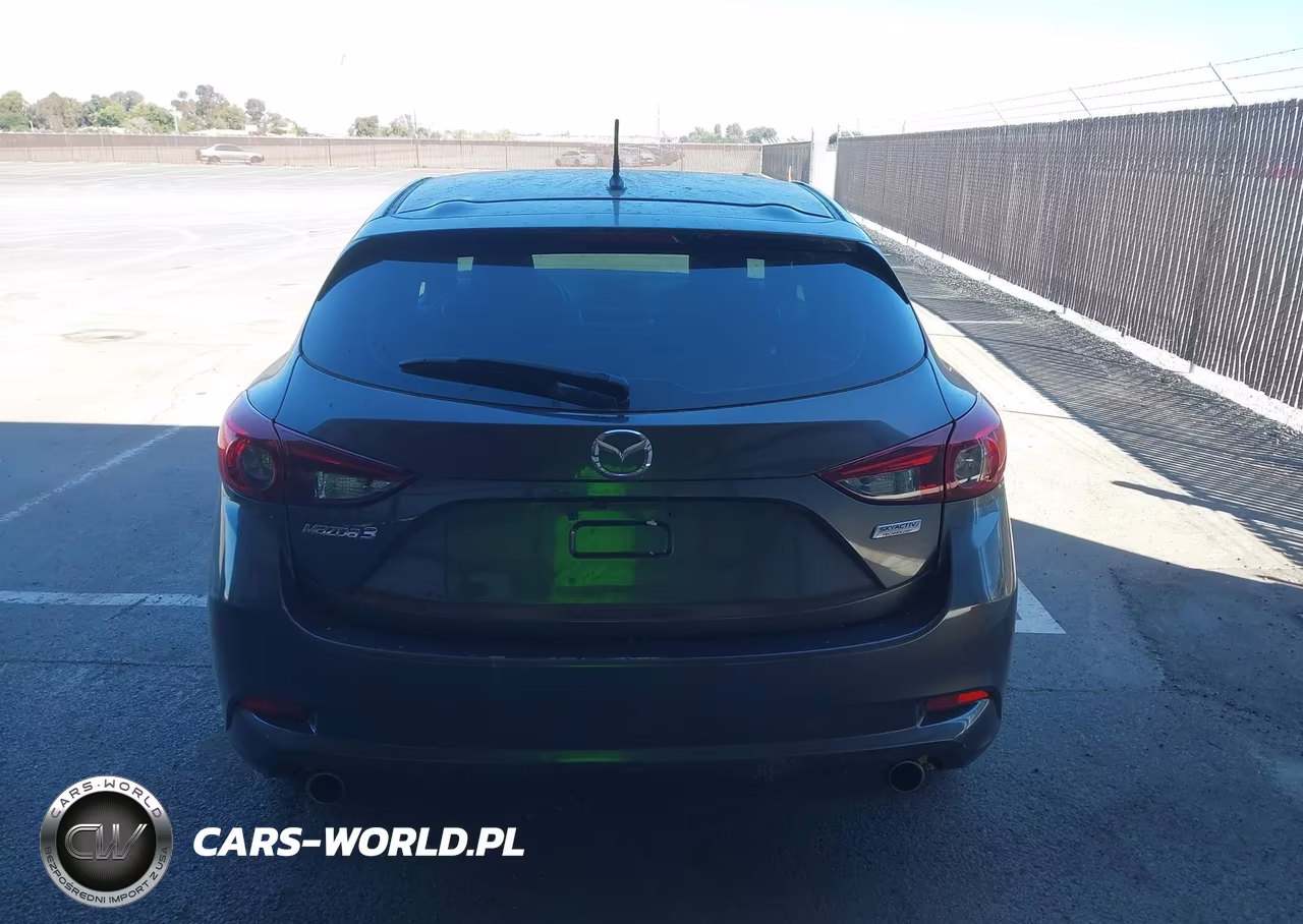 2017 Mazda Mazda3 Sport VIN:3MZBN1K70HM104603 - 17