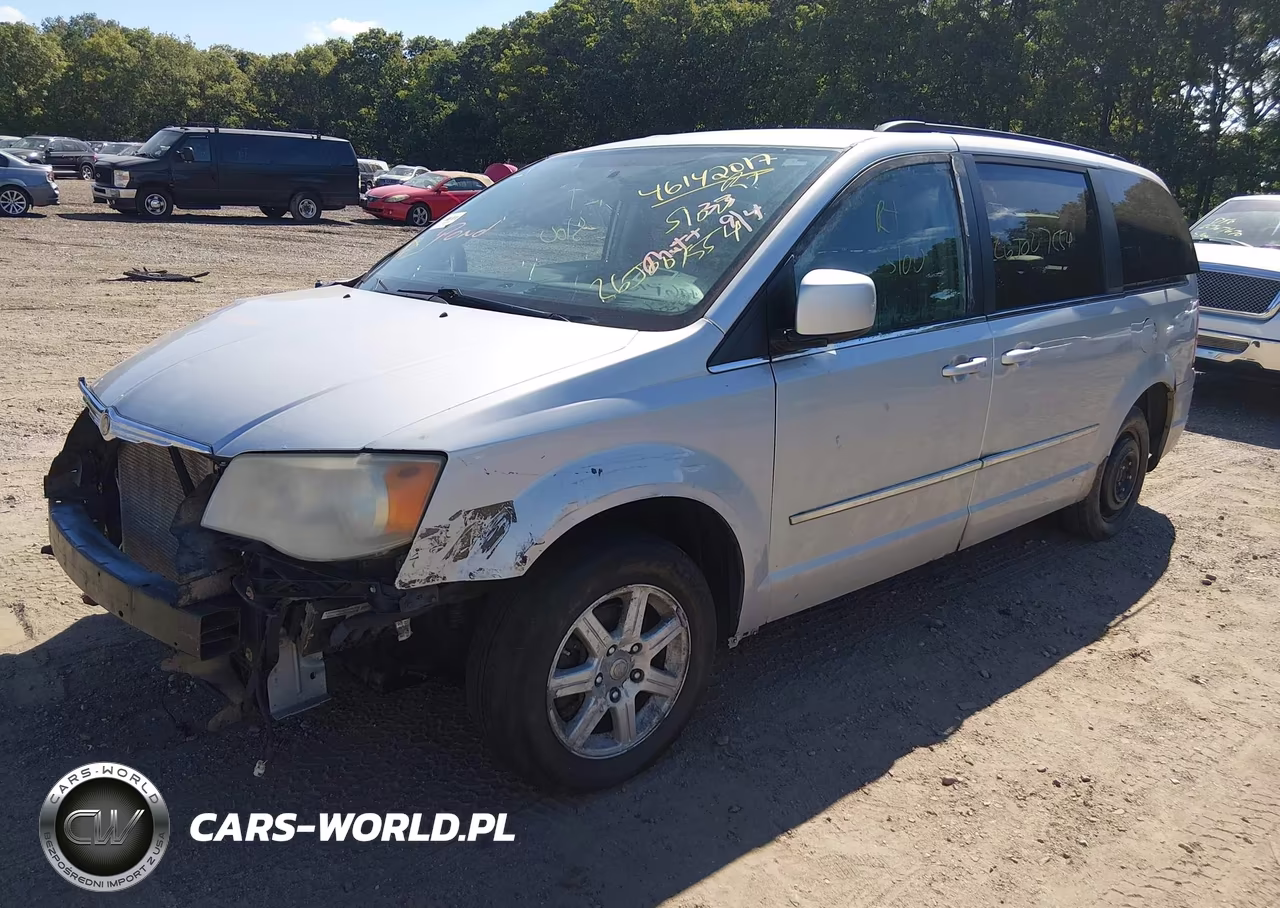 2010 Chrysler Town & Country Touring VIN:2A4RR5D15AR319263 - 2