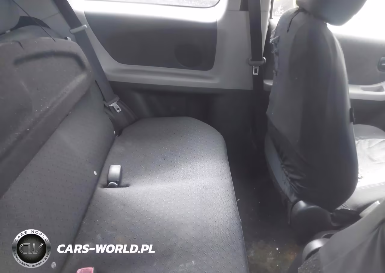2009 Toyota Yaris S VIN:JTDJT923X95271199 - 8