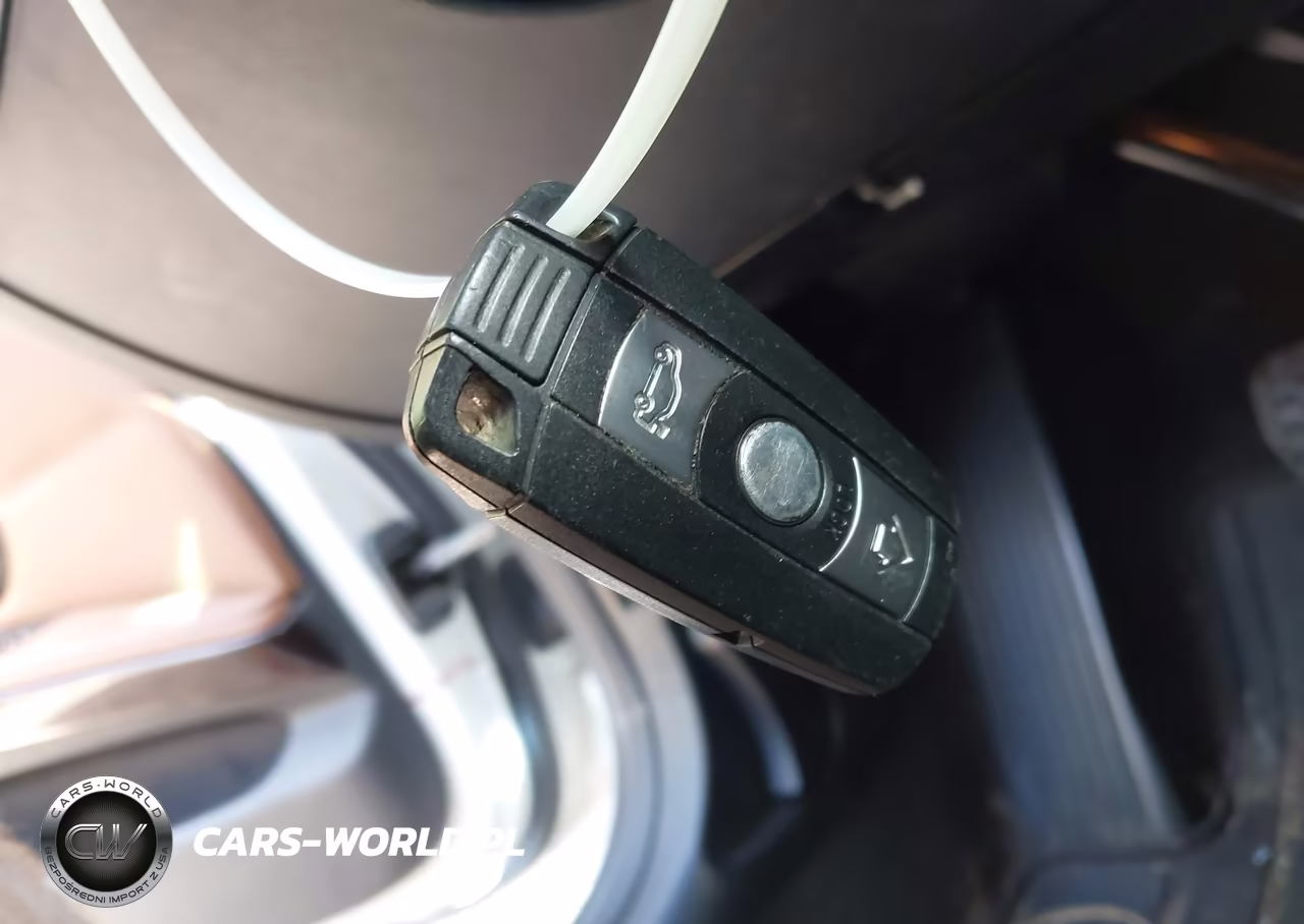 2011 BMW 328I xDrive VIN:WBAPK5G55BNN28191 - 11
