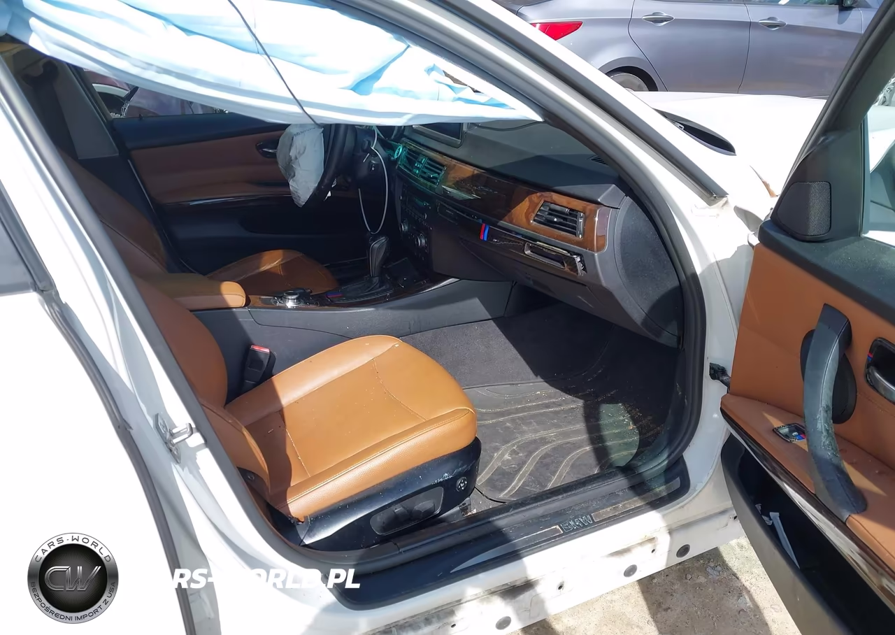 2011 BMW 328I xDrive VIN:WBAPK5G55BNN28191 - 5