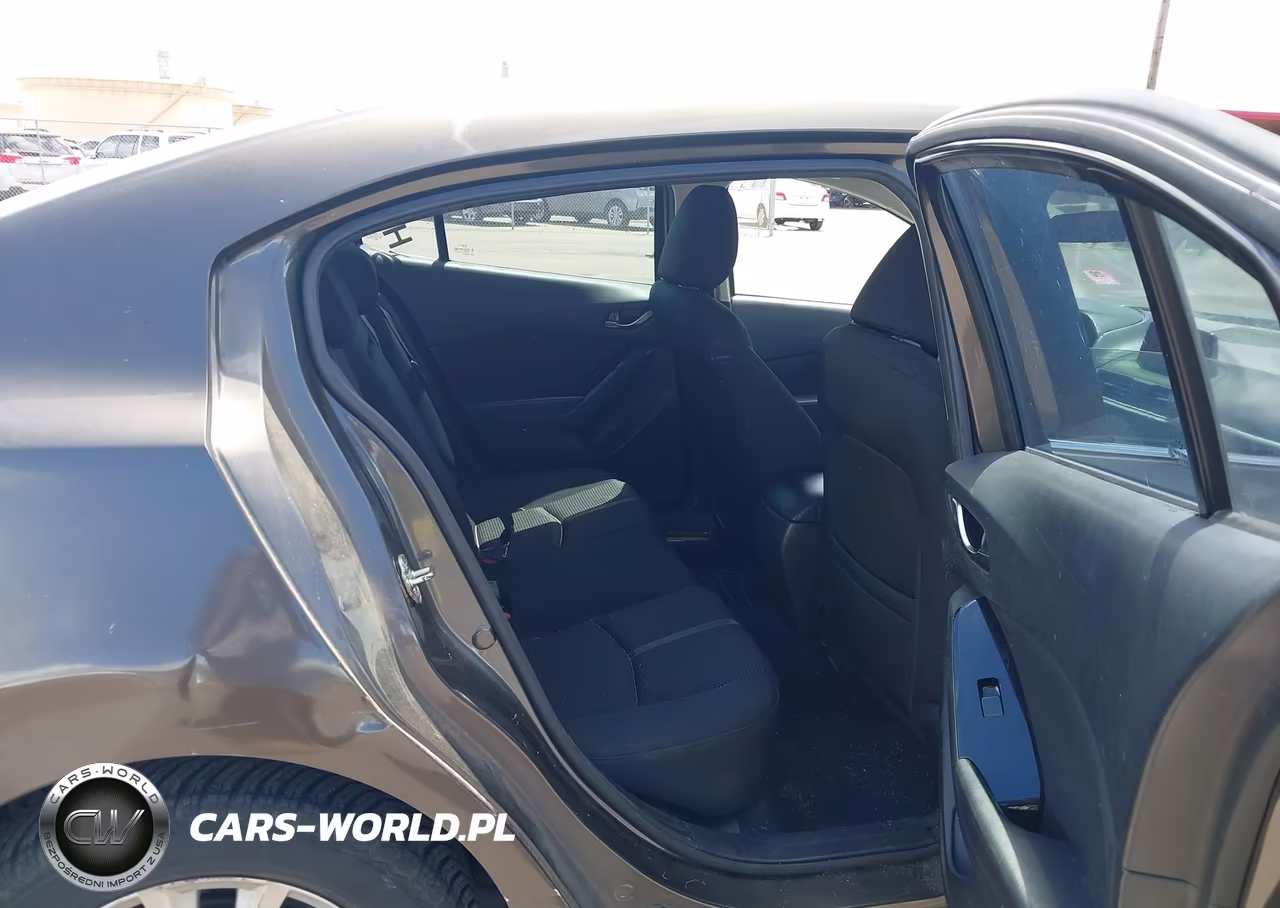2017 Mazda Mazda3 Sport VIN:JM1BN1U79H1121686 - 8