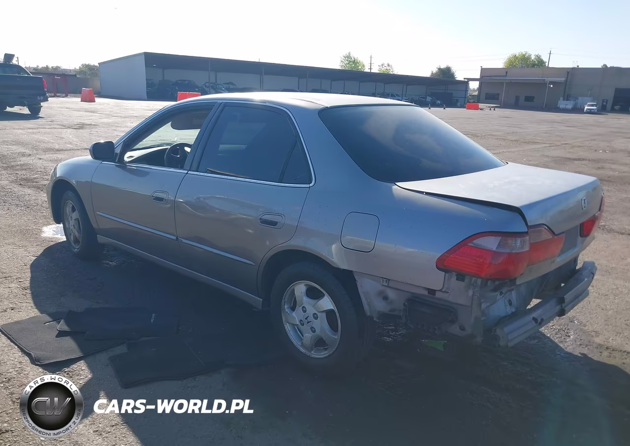 2000 Honda Accord 2.3 Ex VIN:1HGCG6678YA077352 - 3