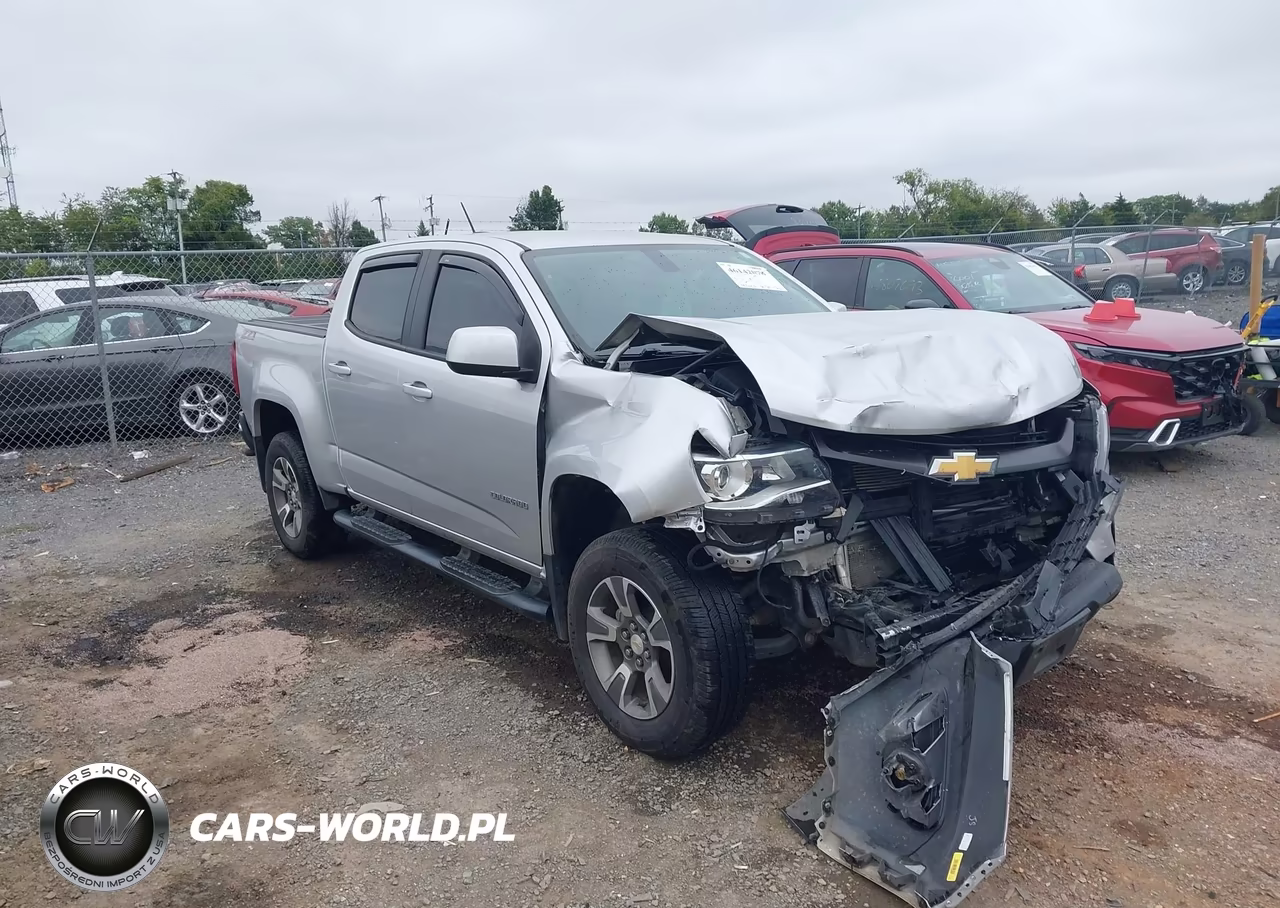 2018 Chevrolet Colorado Z71 VIN:1GCGTDEN9J1107741 - 1