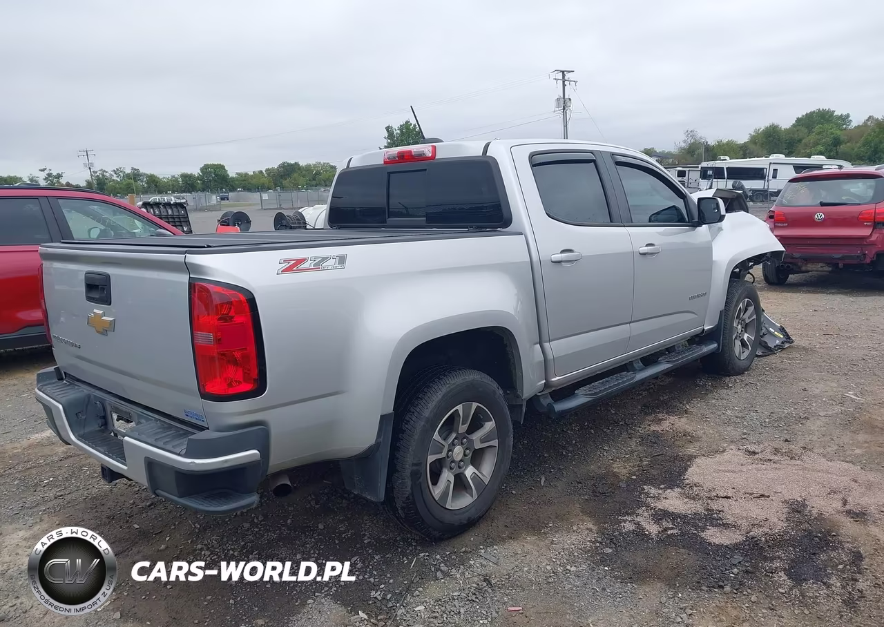 2018 Chevrolet Colorado Z71 VIN:1GCGTDEN9J1107741 - 4