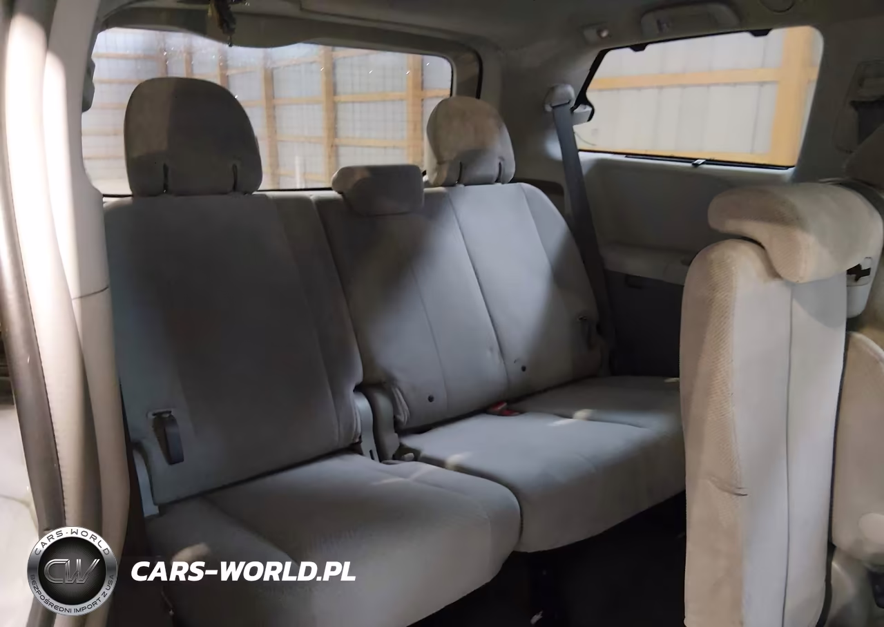 2012 Toyota Sienna Le V6 8 Passenger VIN:5TDKK3DC1CS258263 - 17