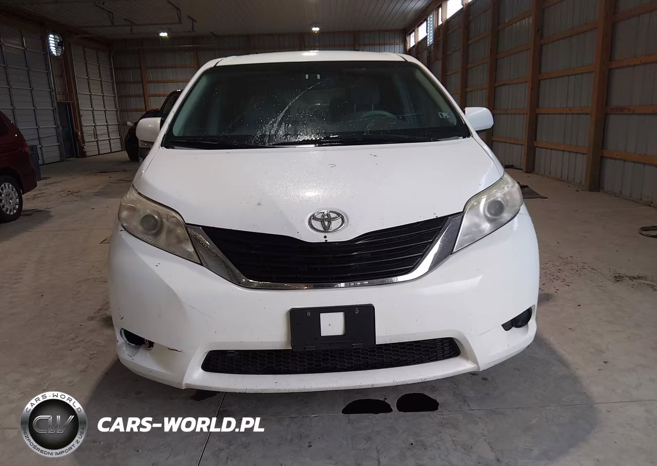2012 Toyota Sienna Le V6 8 Passenger VIN:5TDKK3DC1CS258263 - 6