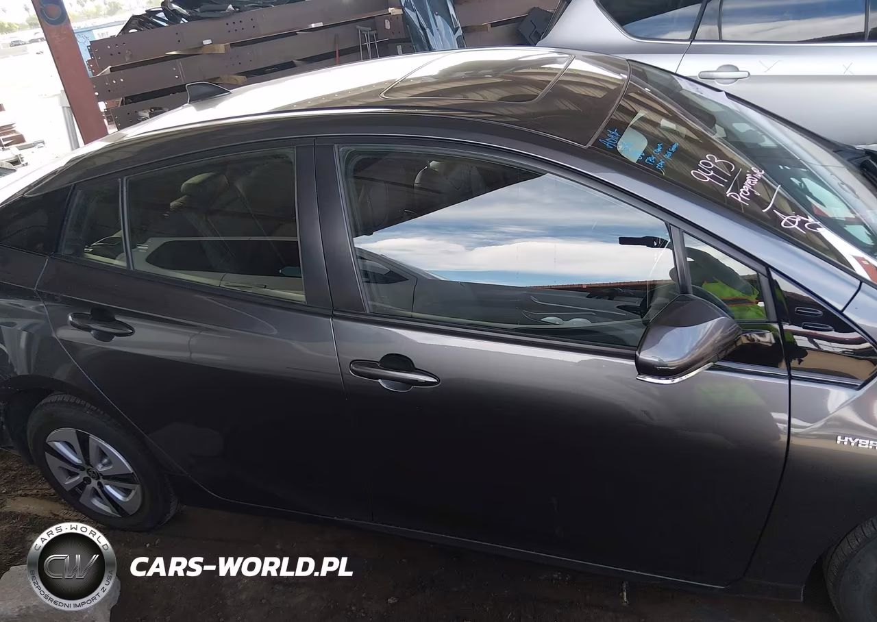 2016 Toyota Prius Four VIN:JTDKARFU8G3025032 - 14