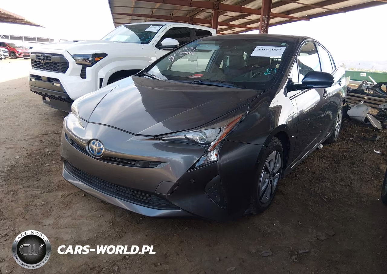 2016 Toyota Prius Four VIN:JTDKARFU8G3025032 - 2