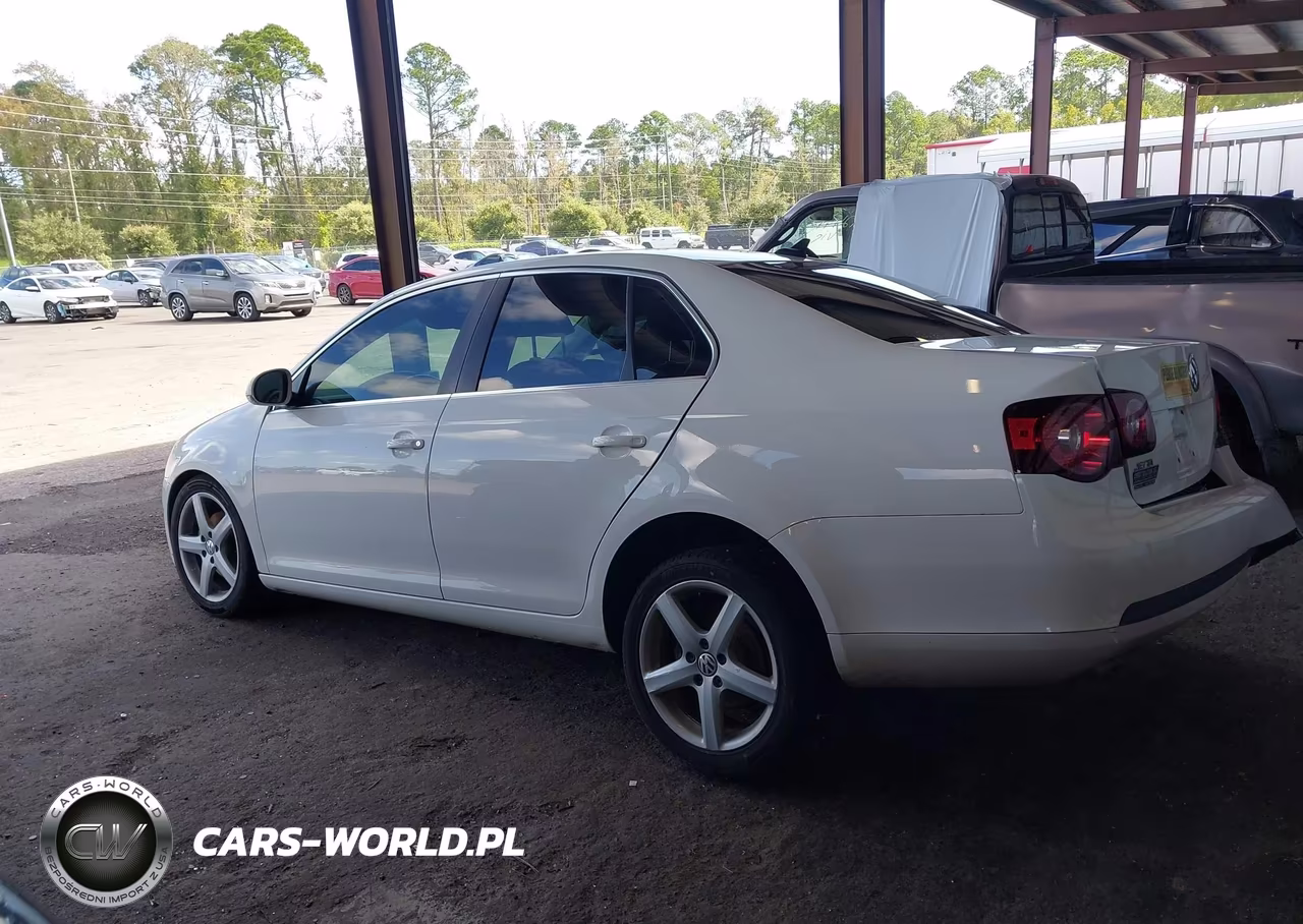 2010 Volkswagen Jetta Tdi VIN:3VWRL7AJ0AM177254 - 14